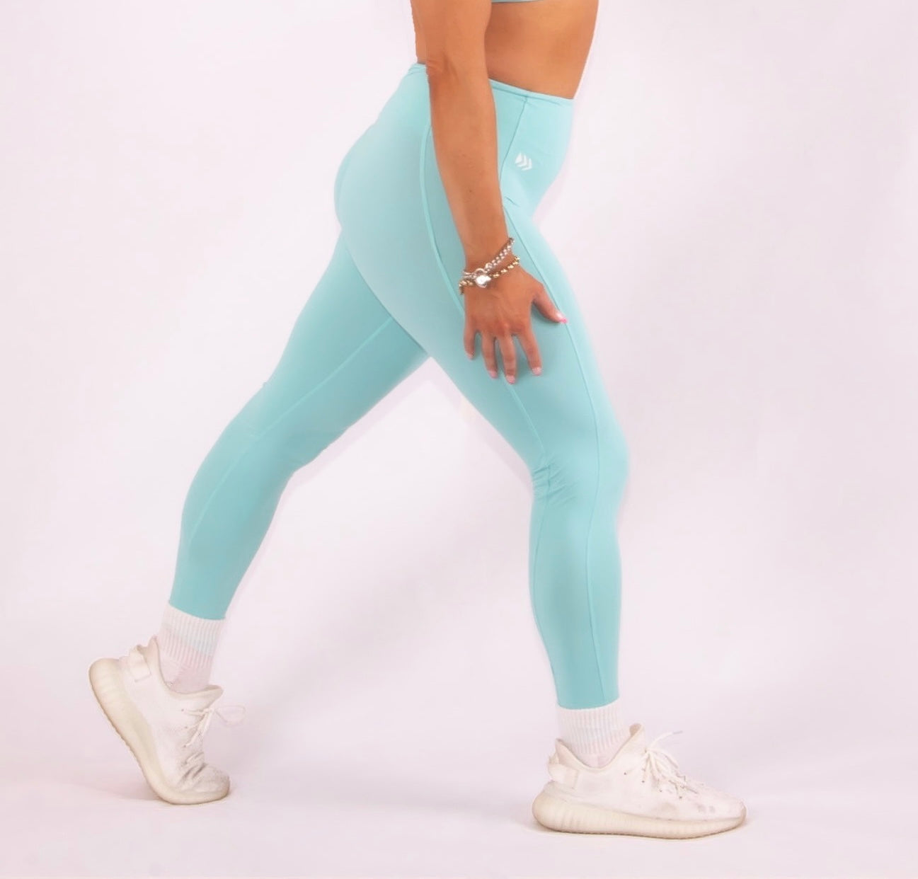 Buy Aqua Green Leggings for Women by LYRA Online | Ajio.com