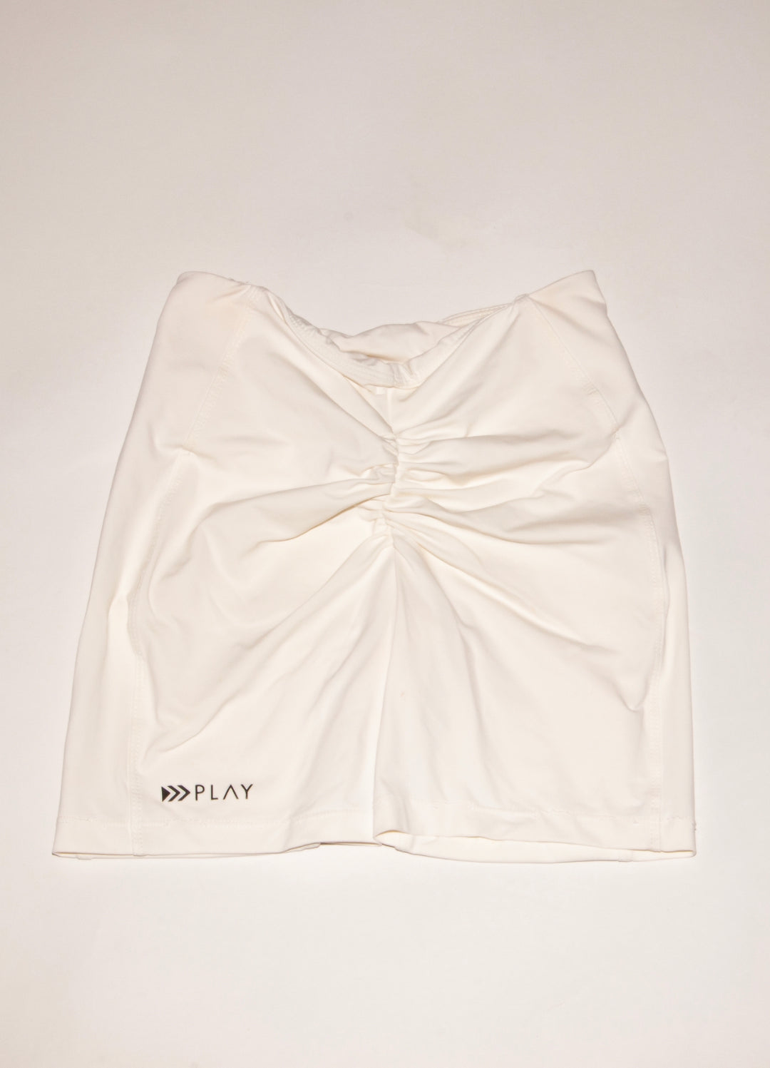 Comfort x Support Short - White